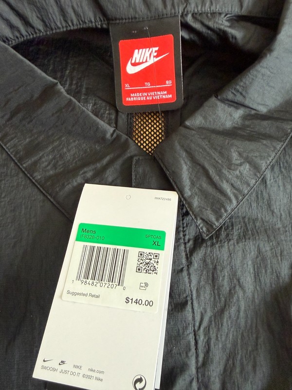 Nike Tech Men Woven Oversized Shirt Black Light Bone Size XL New $140 IF8328-010 gallery