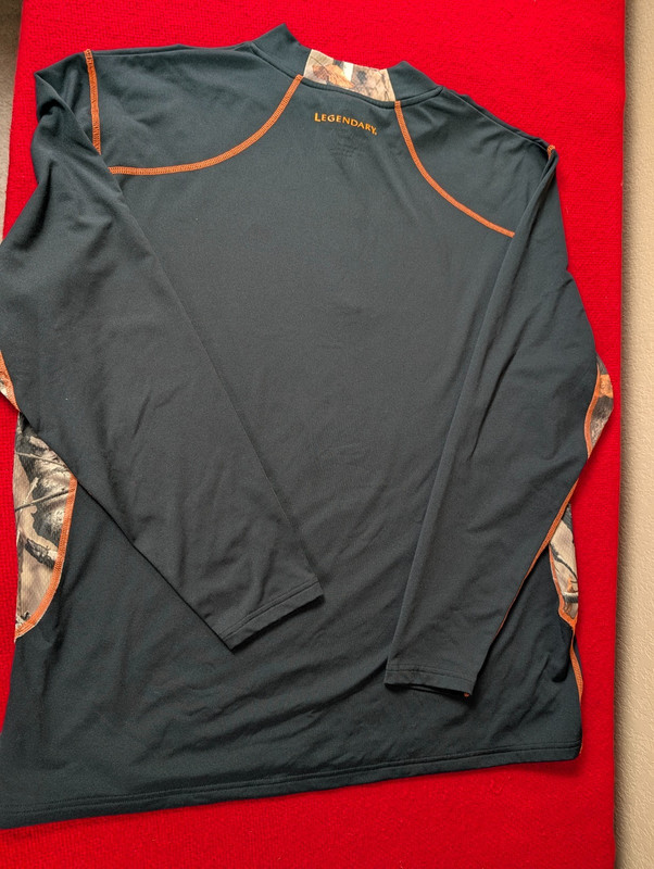 Legendary Whitetails Quarter Zip Pullover Mens XL Black Camo Hunting Base Layer gallery