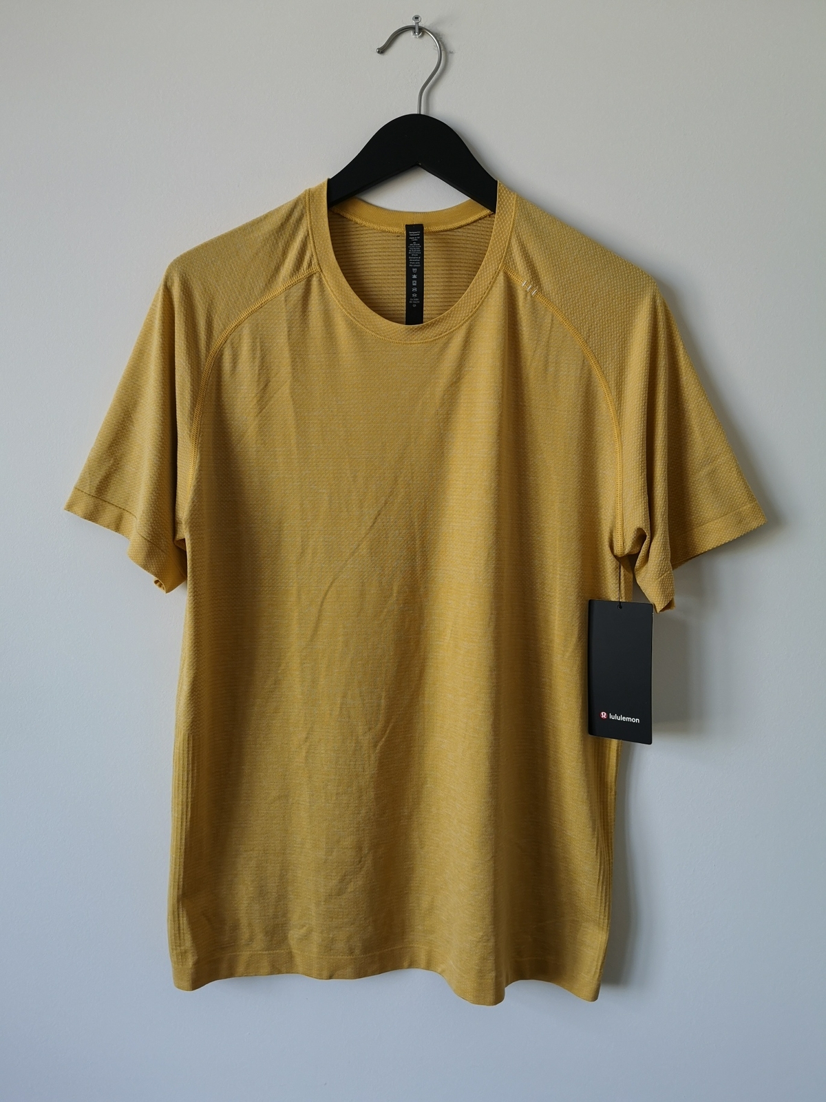 NWT LULULEMON OCNA/WHYL Yellow Metal Vent Tech SS 2.0 Top Shirt Men's XXL gallery