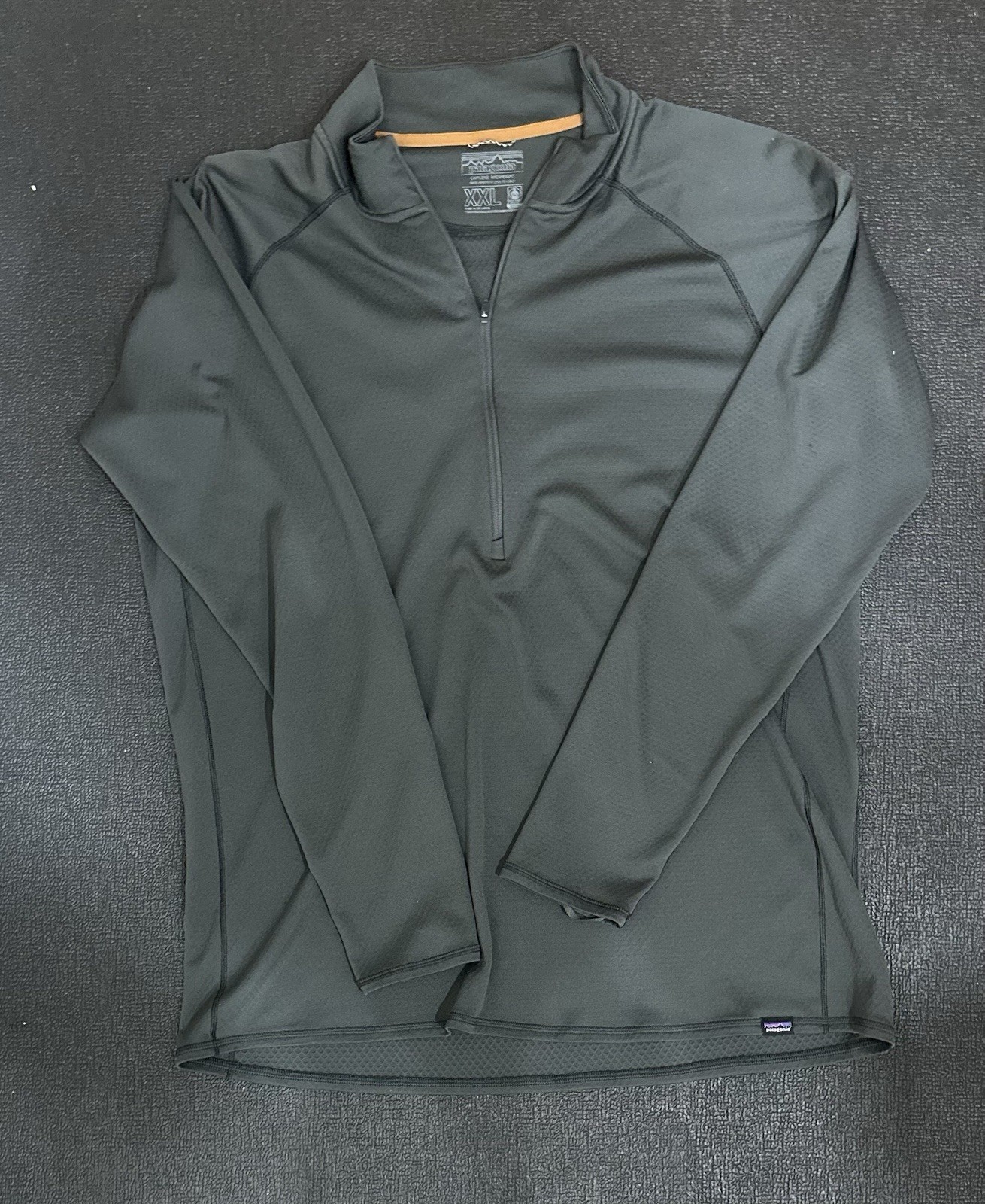 Patagonia Capilene Mid-weight Men’s XXL 1/4 Zip Grey gallery