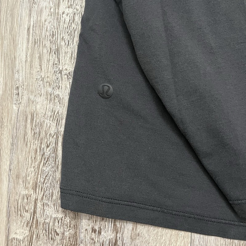 Lululemon Shirt Mens Medium? Long Sleeve Dark Gray/Black Athletic Casual gallery