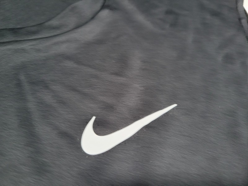 NIKE Mens Essential Hydroguard Swim Tank top UPF 40+ NESSA585-001 gallery