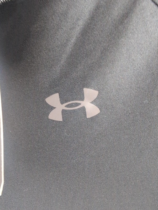 Men Under Armour Tech 2.0 1/2 Zip Sz Sm Black Long Sleeve Training Top BR0 gallery