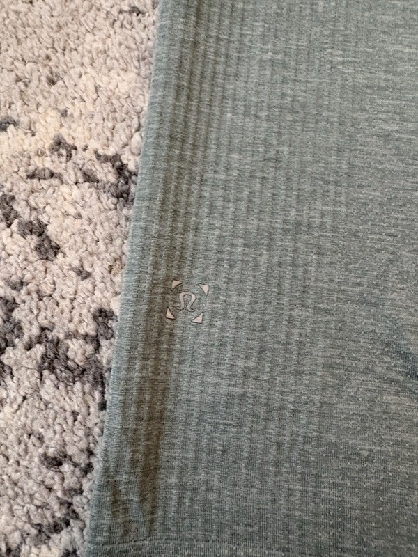 Lululemon Metal Vent Tech Long Sleeve Shirt 2.0 Green Size XL See Pics gallery