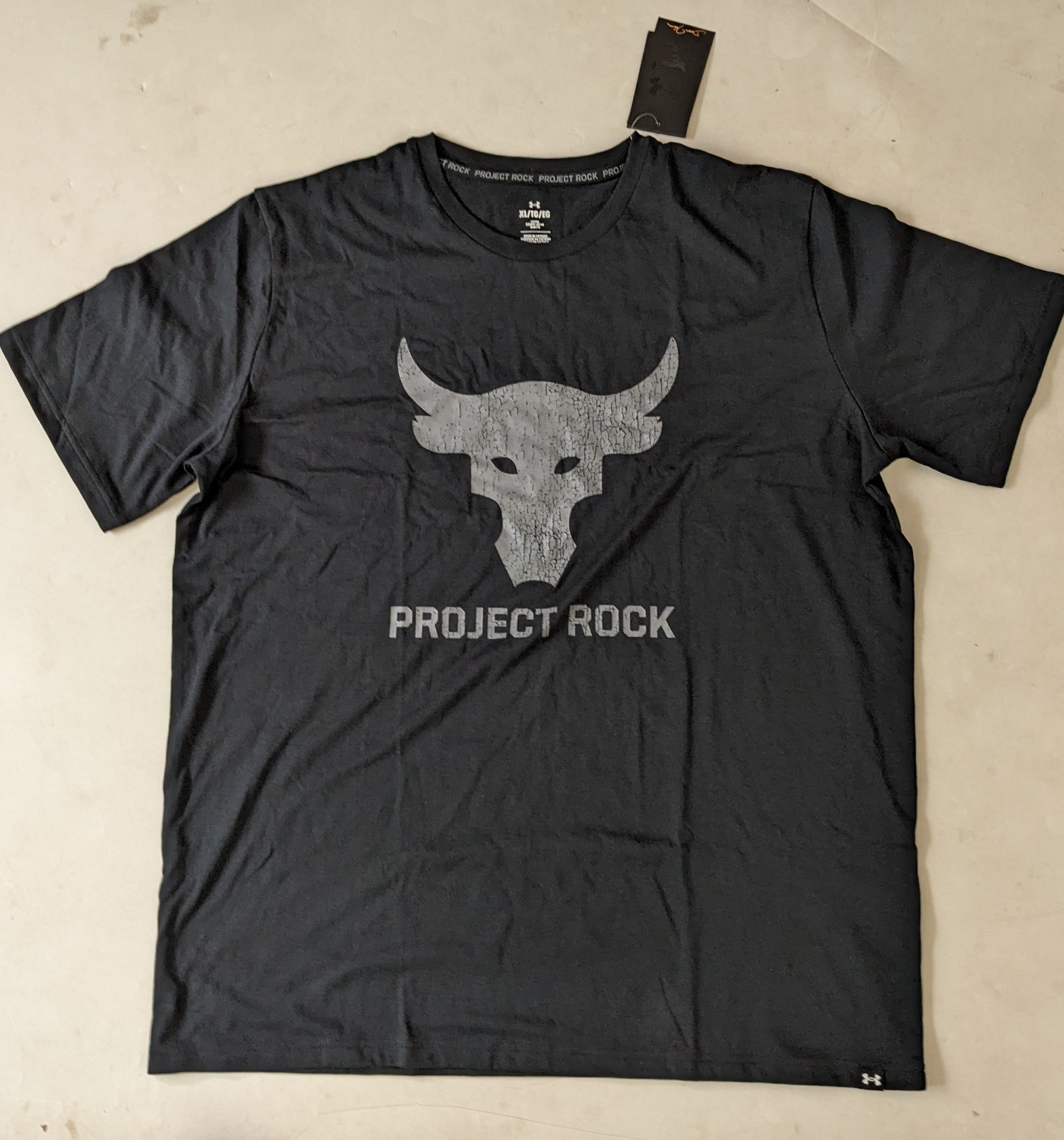 Under Armour Project Rock Payoff Graphic 1383191 002 man black shirt L XL New gallery