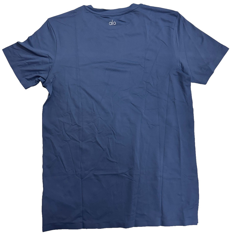 Alo Yoga Men's Idol Crewneck Short Sleeve Performance Shirt Size S Bluestone NWT gallery