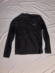 Vuori Thermal Shirt Mens Black Stretch Flatlock Stitch Athleisure Performance