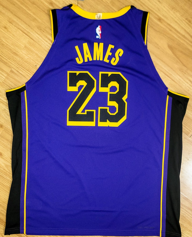 NWT NBA Authentic Lakers LeBron James 23 Statement Edition 17 Rings Jersey Sz 58 gallery