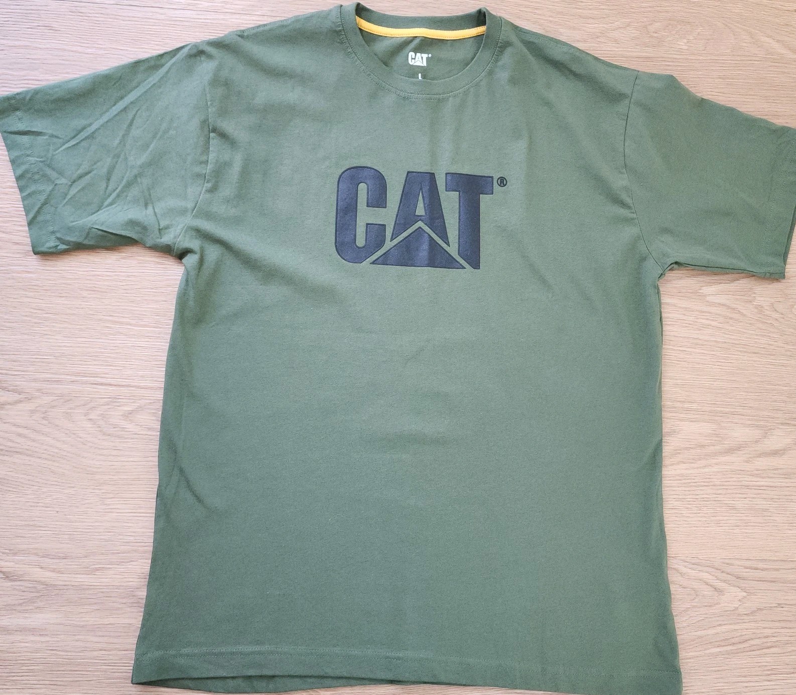 CAT Crew Neck Short Sleeve Workwear T-Shirt W/Logo Sz Large Olive Green gallery