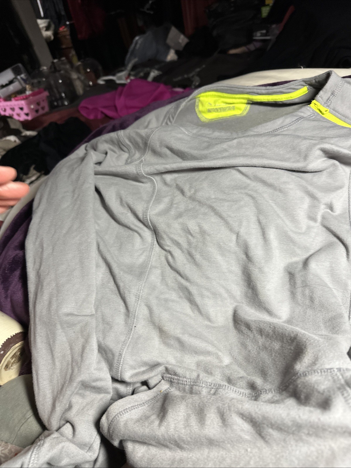 Tek Gear Mens Long Sleeve Athletic Long Sleve Grey Front Pocket Size L gallery