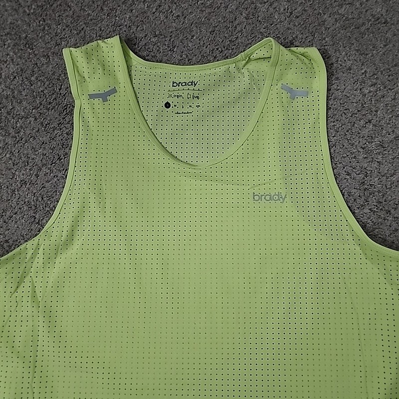 Brady Mens Train Lightweight Performance Perforated Running Shirt SMALL (P1) gallery