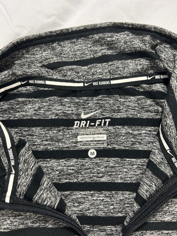 Nike Running Dri-Fit Top Mens M Gray Striped 1/4 Zip Long Sleeve White Swoosh gallery
