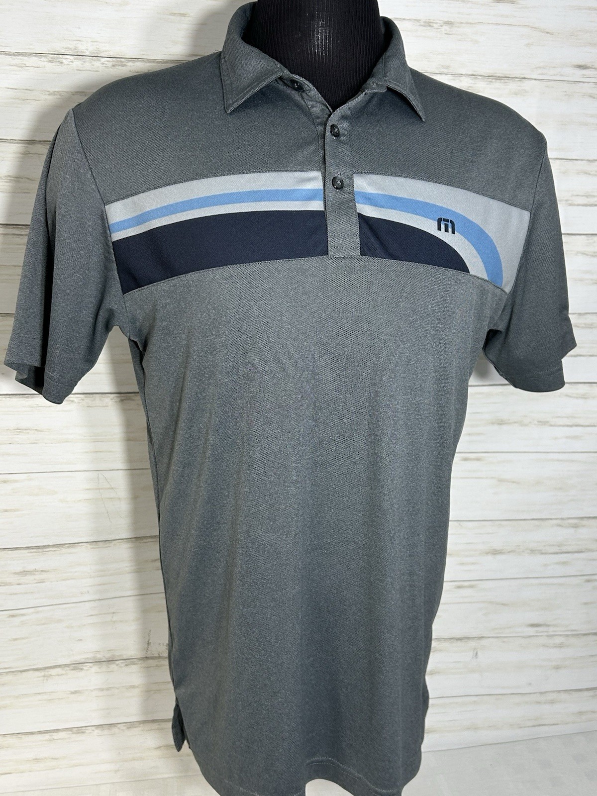 EXCELLENT! TRAVIS MATHEW Size MEDIUM Men Gray Blue Polo Golf Shirt Shorts Sleeve gallery