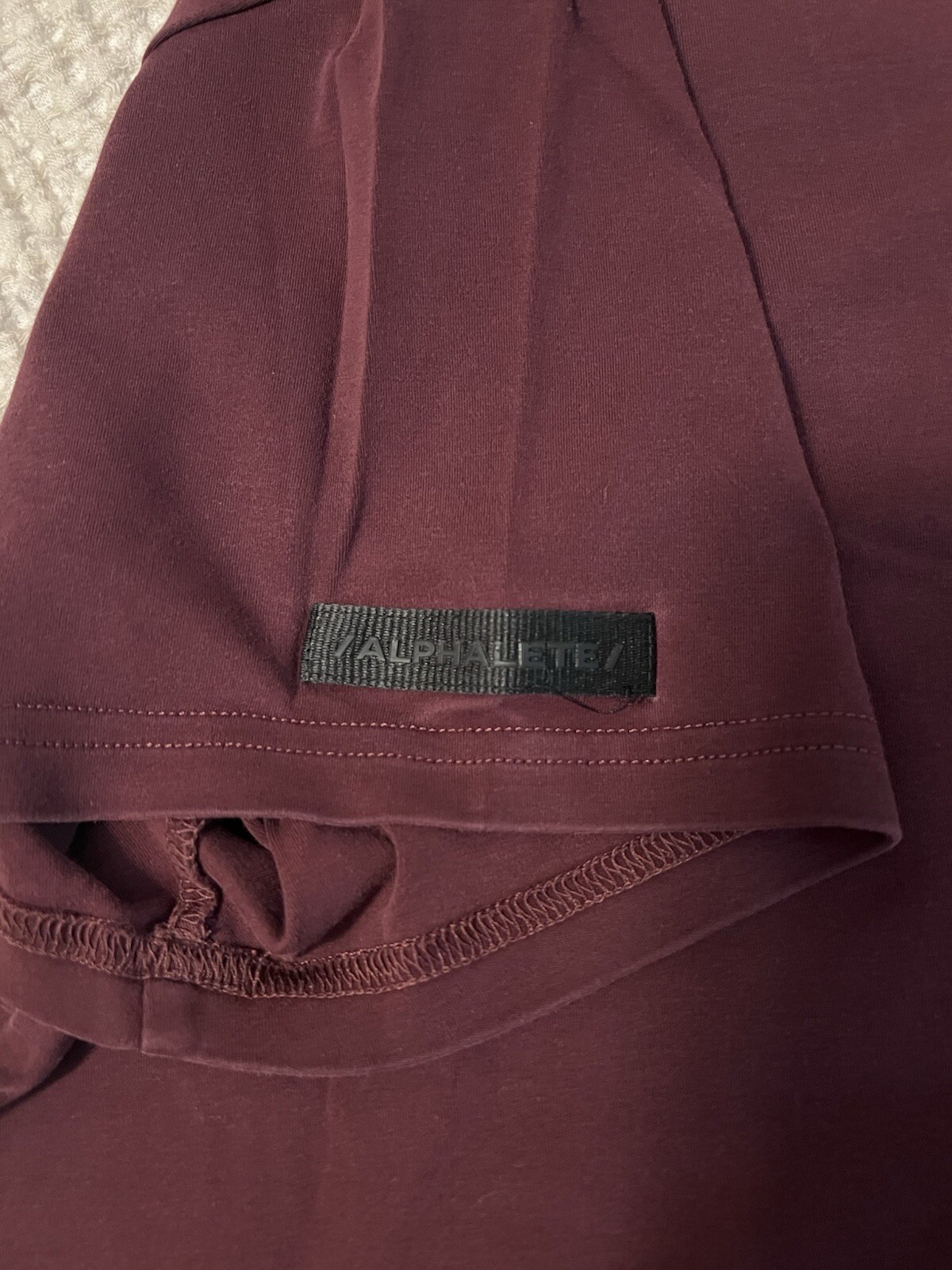 Alphalete Men’s T-Shirt S/M Short Sleeve Performance Workout Gym Red Burgundy gallery