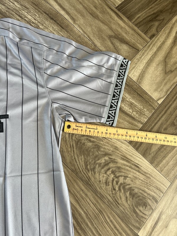 Alphalete Men’s Varsity NFL Basketball Jersey - Grey Pinstripe , Size Medium gallery