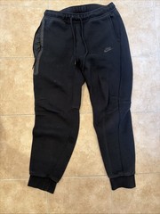 Black Nike Tech Large