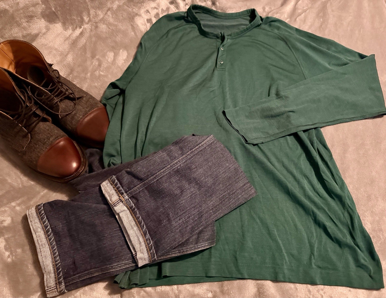 Lululemon Tech Henley Shirt Mens Size XL Green Long Sleeve Athleisure gallery