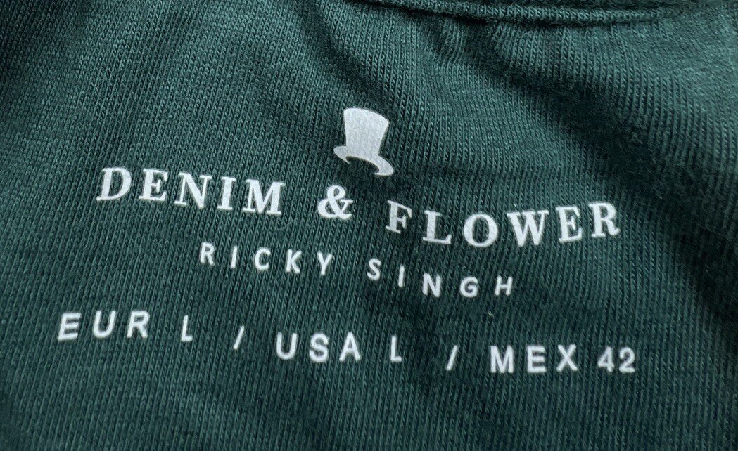 Denim & Flower Green All Over 4 Leaf Clover Print T Shirt Large St Patrick day gallery
