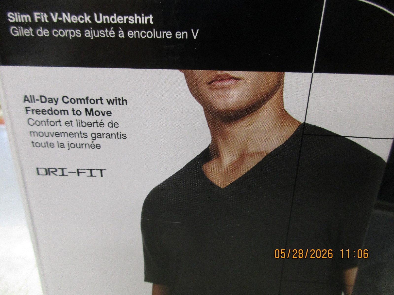 One New White Nike Dri Fit Cotton Stretch Men's SZ S Short Sleeve V-Neck T Shirt gallery