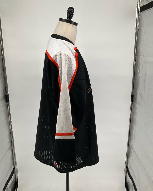 K1 Sportswear Black & Multicolor Hooters Hockey Jersey Size XL gallery