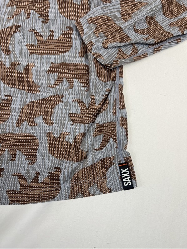 SAXX Quest Bear Print Long Sleeve Crew Shirt Quick Dry Size Medium gallery