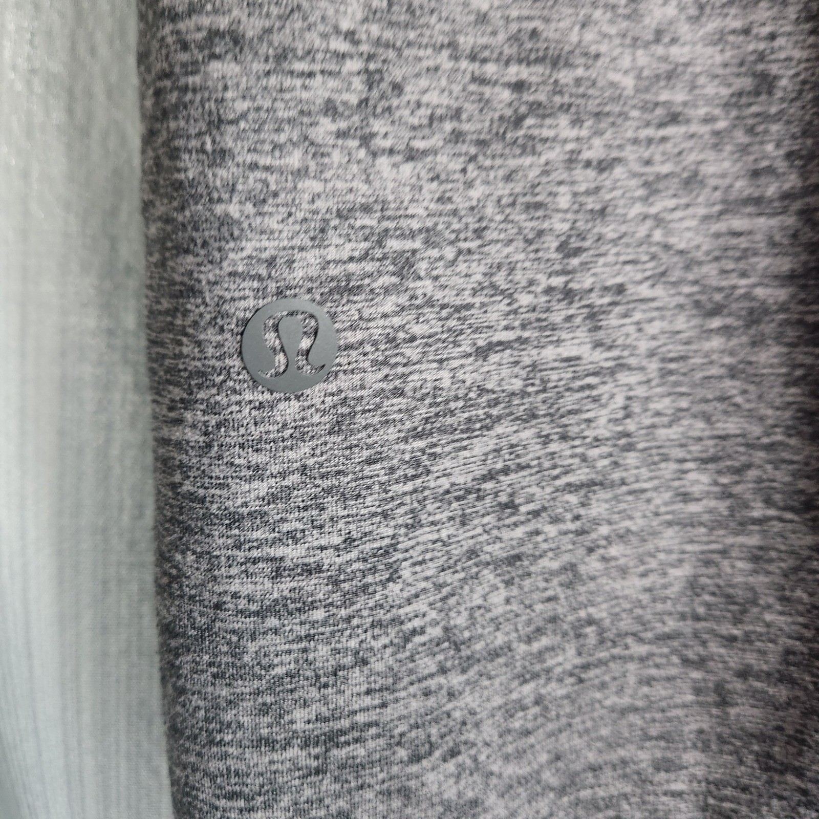 Lululemon Mens Metal Vent Tech Short Sleeve Shirt Charcoal Grey Heather Size M gallery