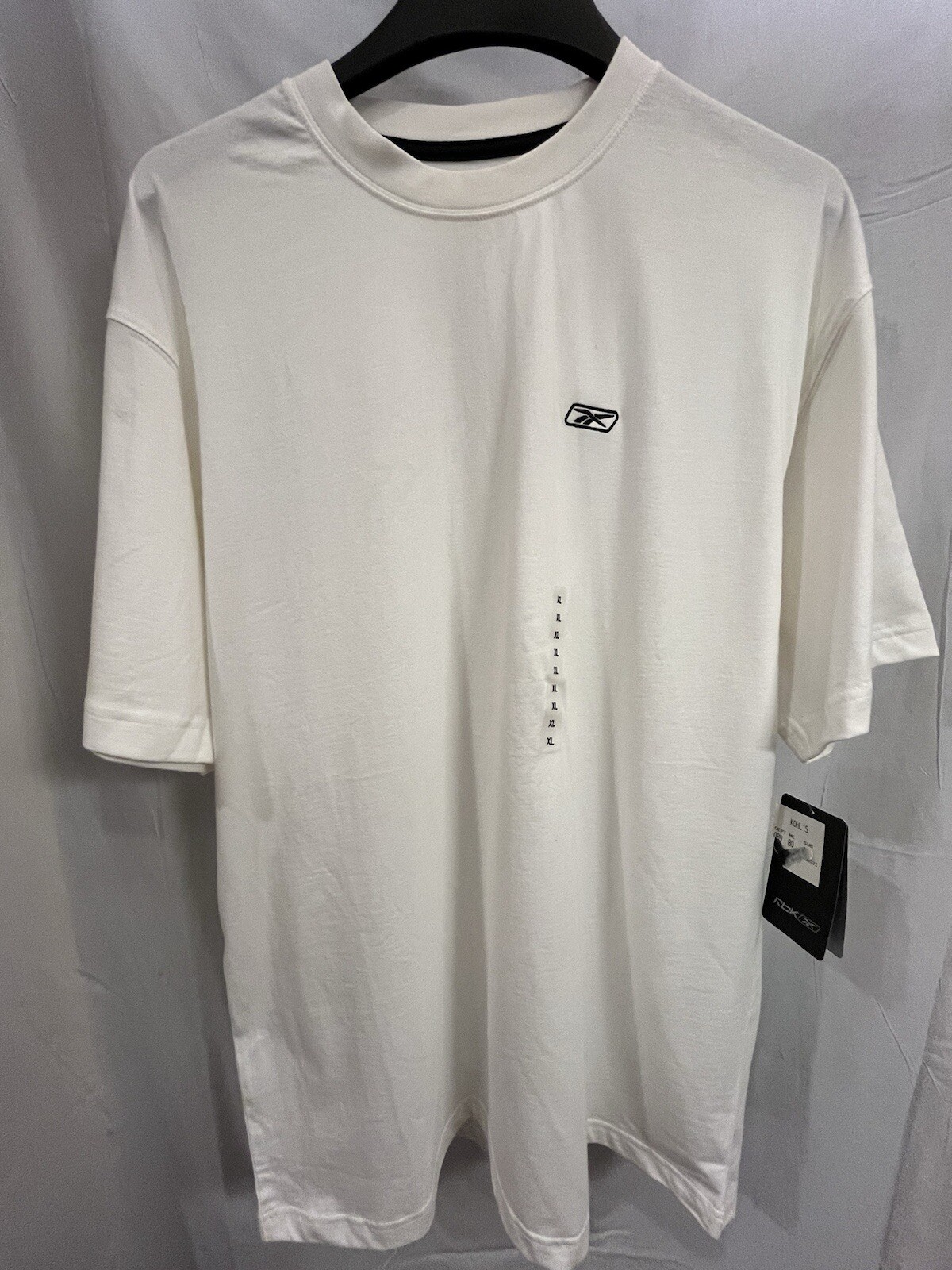 Men Reebok Moisture Management Athletic Cross Fit Shirt Size XL White NWT gallery