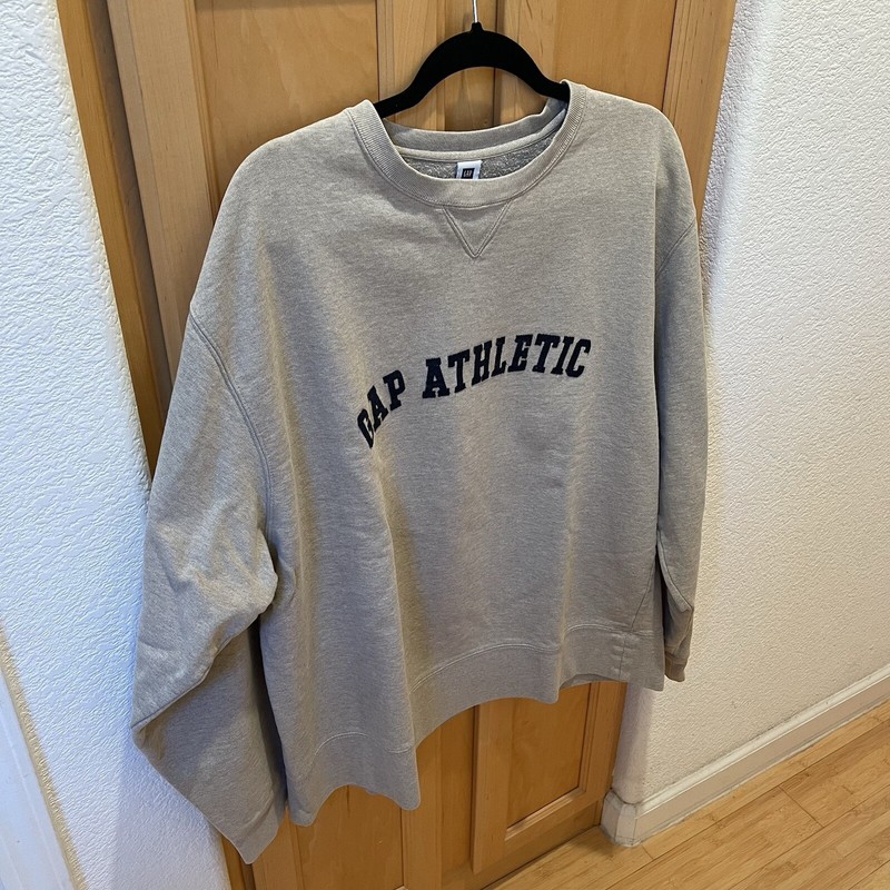 Men’s Light Beige Gap Athletic Pullover Long Sleeve Top Size Large gallery