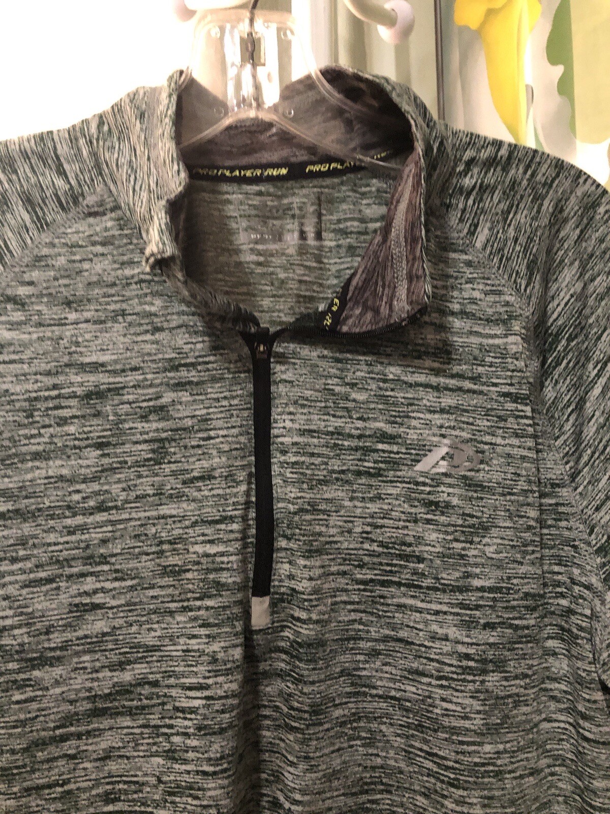 Pro Player Run Perform-Dri Long Sleeve Half Zip Shirt Green Gray Small gallery