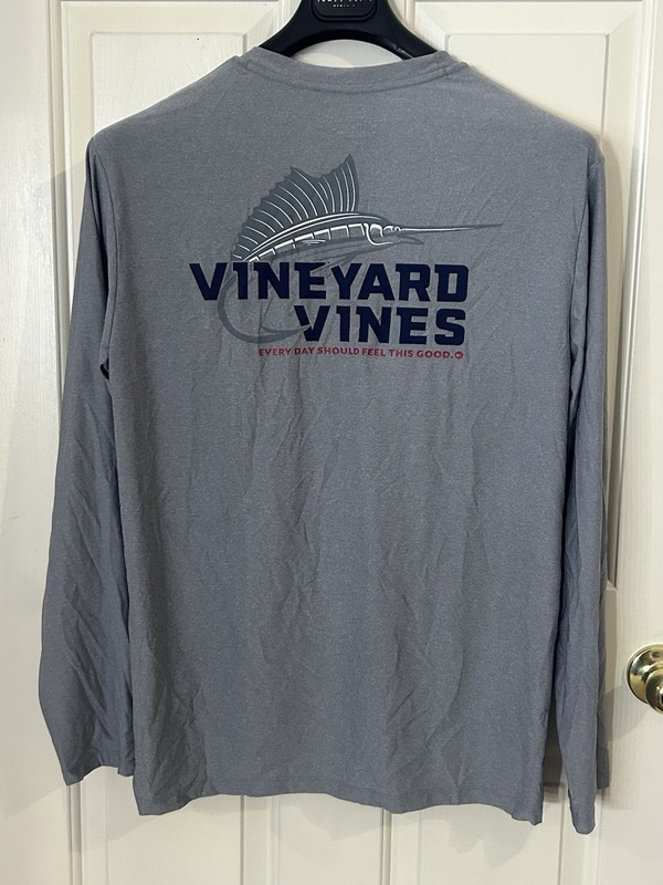 Vineyard Vines Performance Men's Gray Long Sleeve Crew Neck Stretch Tee Medium gallery