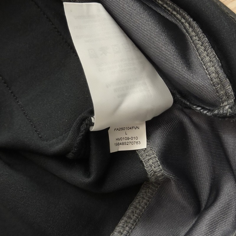 Size L - Jordan Brooklyn Collegiate Hockey Jersey Black Grey HV0109-010 (New) gallery