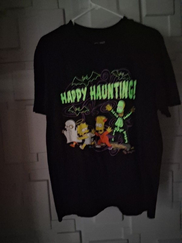 Universal Studios The Simpsons Glow In The Dark Haunting T-shirt Size M gallery