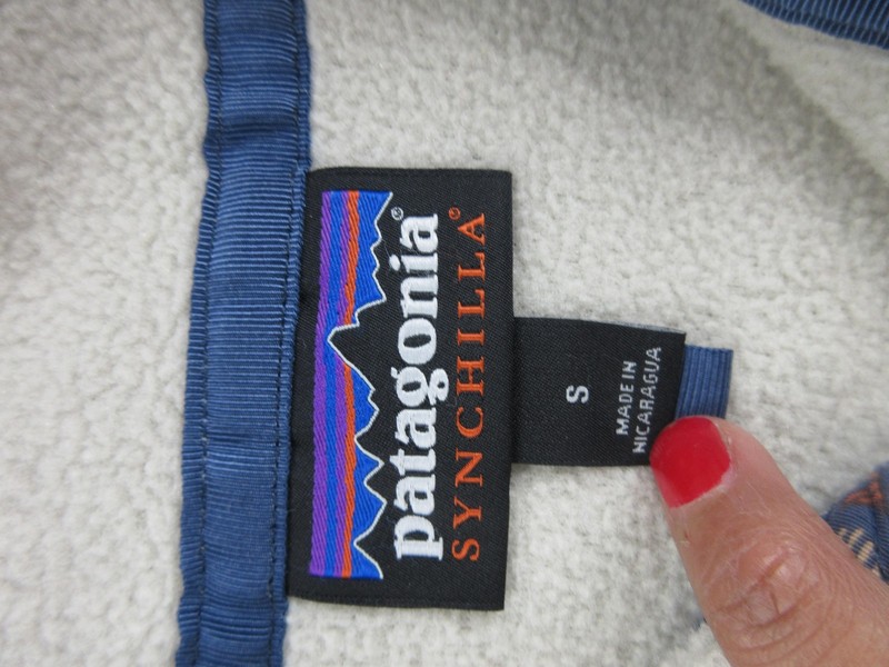 Patagonia Synchilla Fleece Pullover Mens Small Beige Snap-T Long Sleeve Top gallery