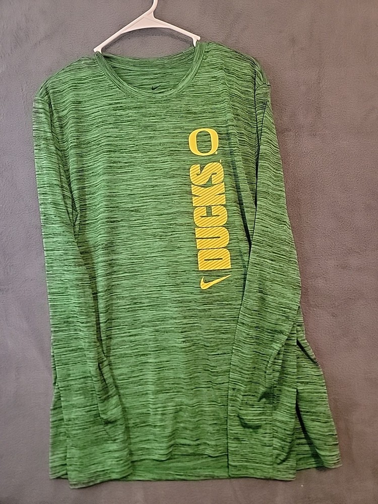 Nike Dri Fit Men's LG Oregon Ducks Long Sleeve Green Breathable