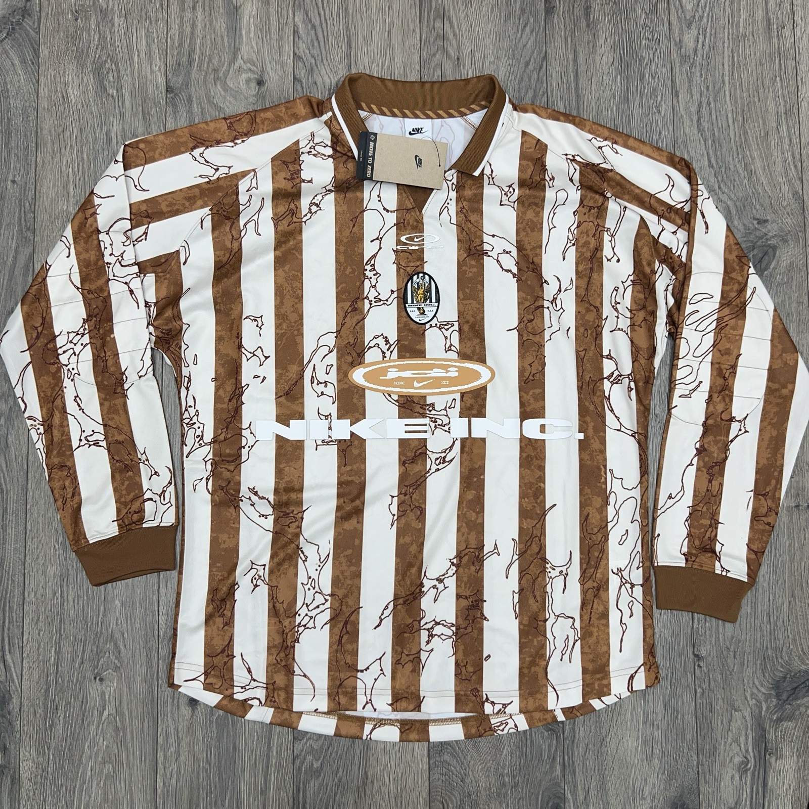 Nike Jersey Large Mens Light British Tan Air Victory Long Sleeved Lifetsyle gallery