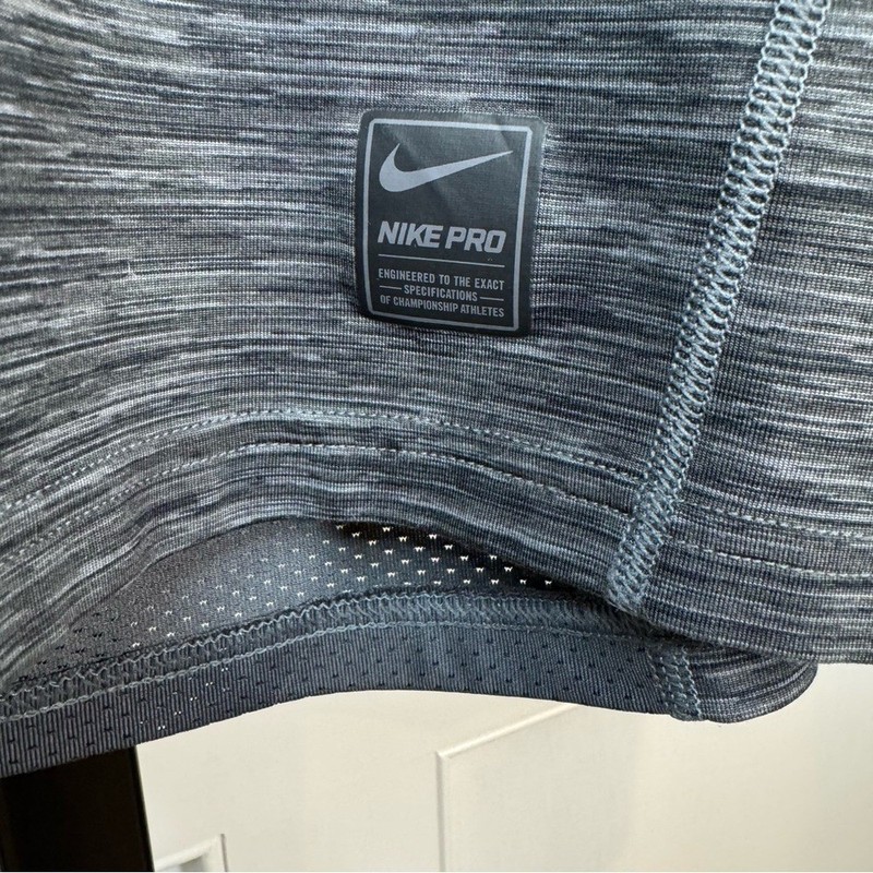 Nike Pro DriFit Hypercool Max Fitted Gray Compression Shirt Men's Large dri fit gallery