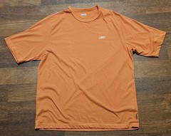 REEBOK mens active wear t-shirt SIZE MEDIUM COLOR ORANGE LM19