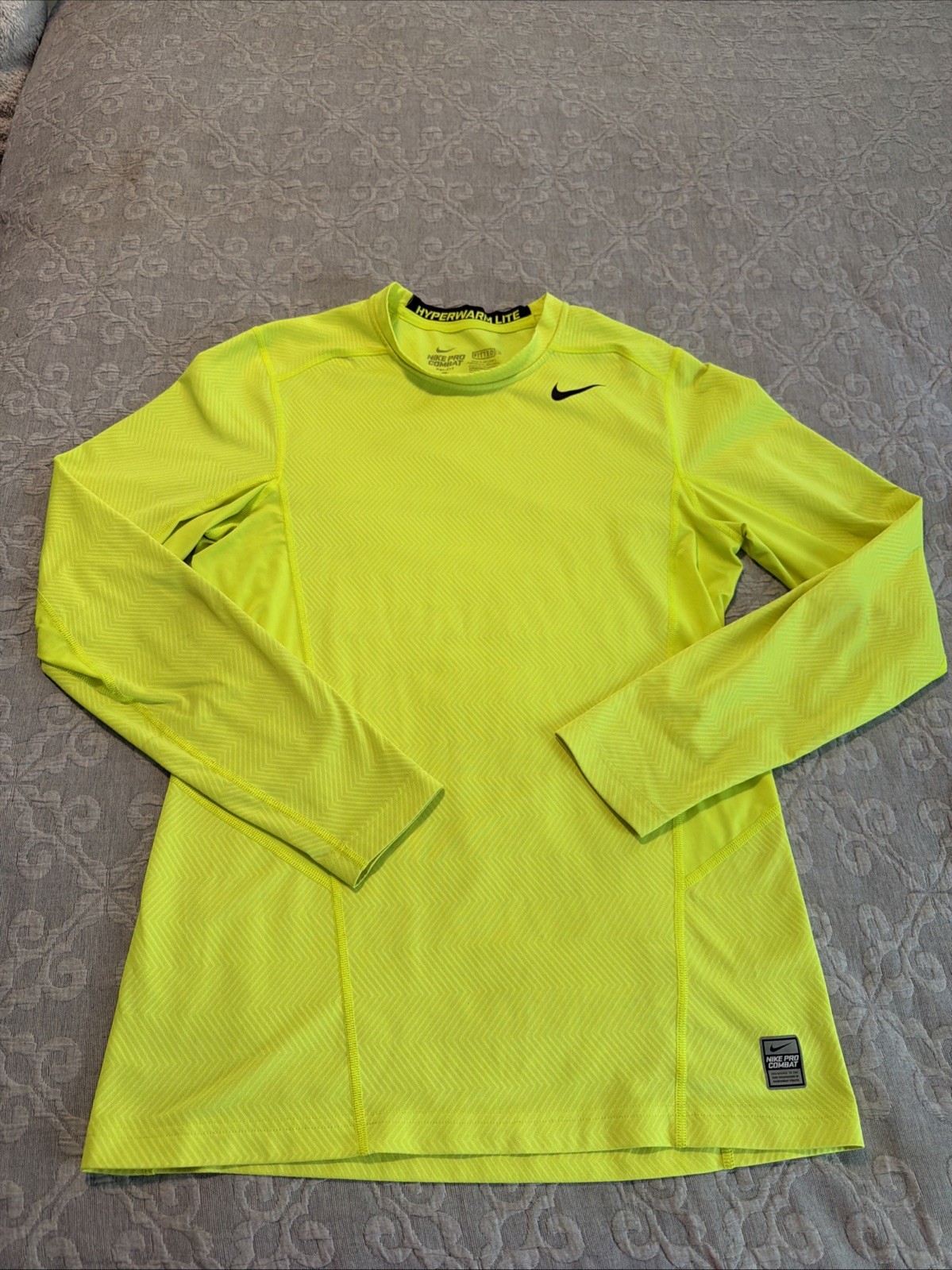 Nike Hyper warm lite M fitted neon yellow long sleeve pro combat shirt gallery