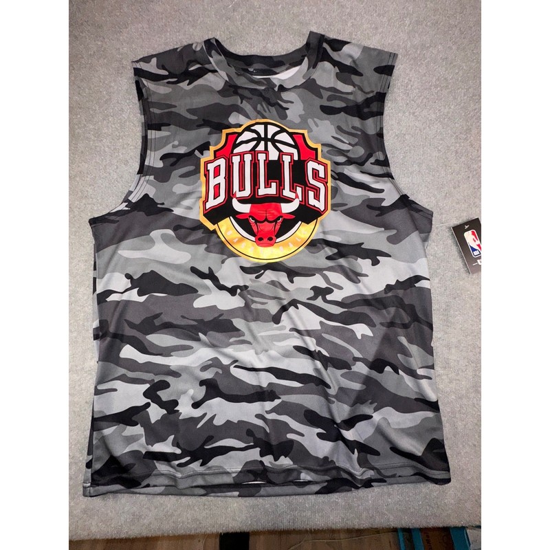 NBA Chicago Bulls Mens XL Camo Badge of Honor Tank Top Grey Sleeveless VXMC366S gallery