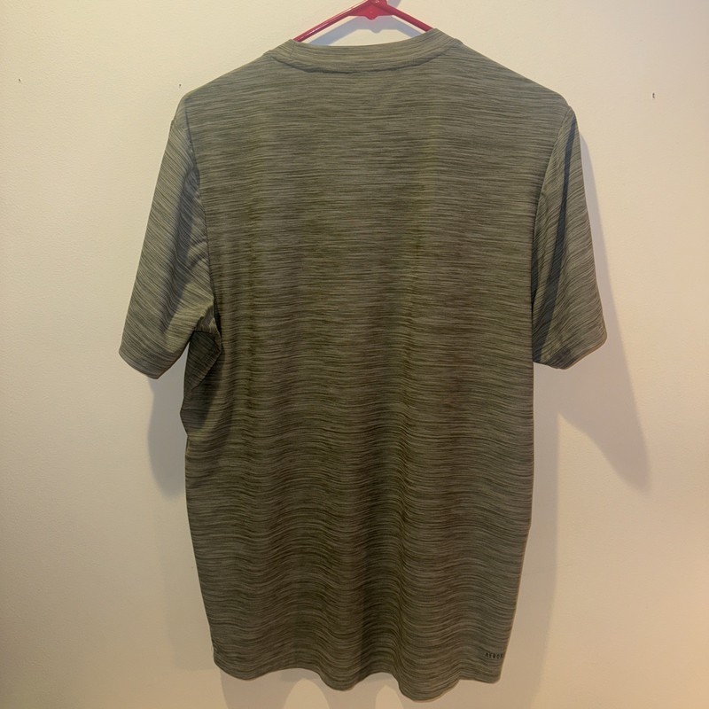 Adidas Men’s Shirt M Green Performance Fit Areoready Moisture Wicking gallery