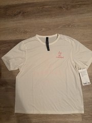 Lululemon Mesh Shirt NEVER WORN/BRAND NEW Medium