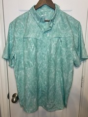 Silverbait Button Front Shirt Mens Medium Fishing UPF Quick Dry Moisture Wicking