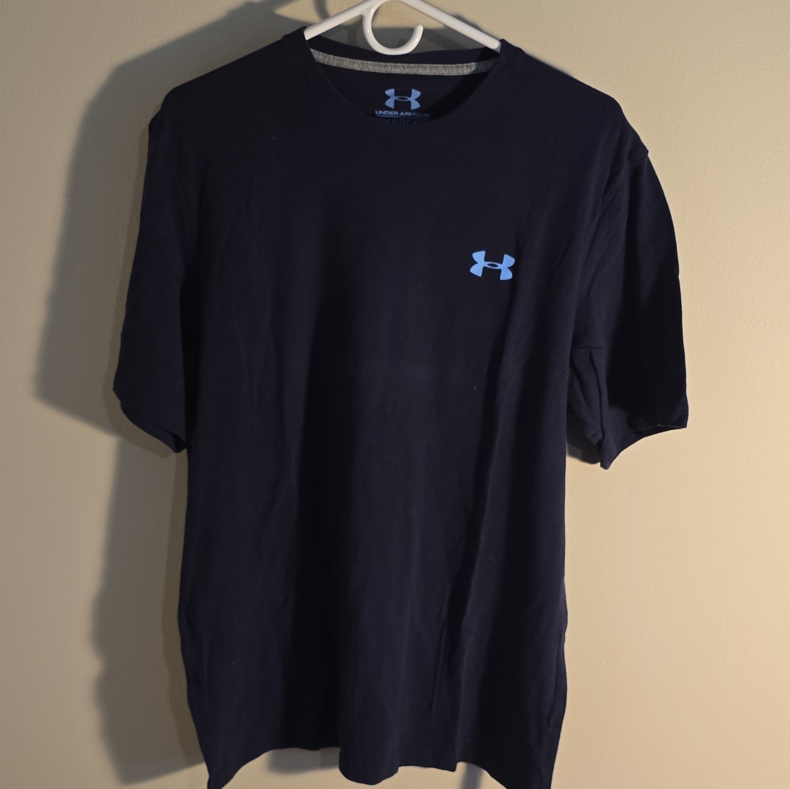 Under Armour Charged Cotton Men's L Black Crew Neck Stretch Logo T-Shirt gallery