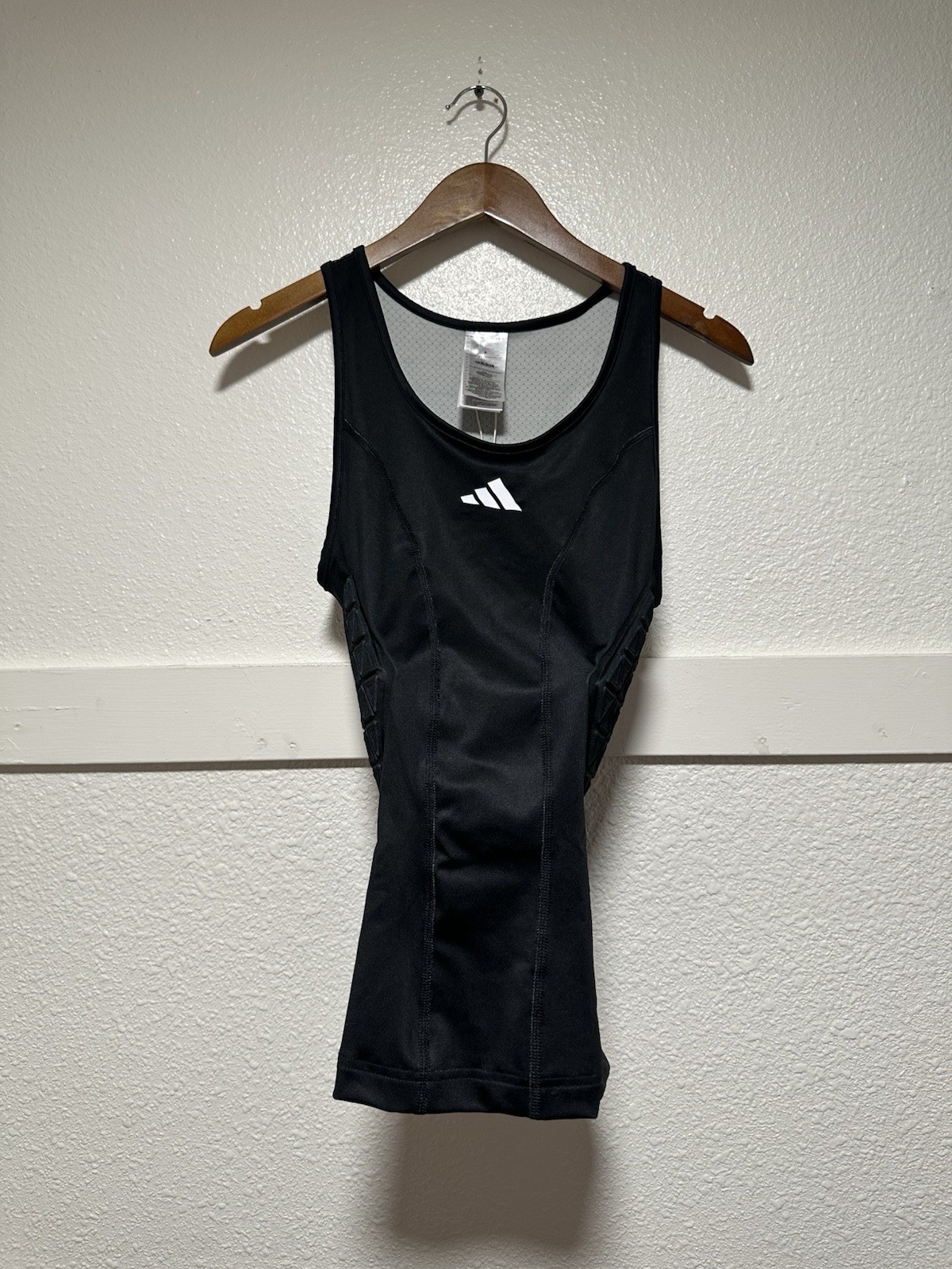 Adidas MENS SIZE M Aeroready Black Padded Basketball Tank IM3592 NEW gallery