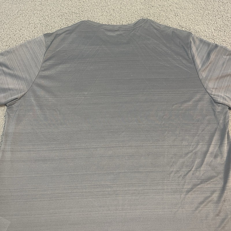 Mens Nike Dri-FIT Running Tee Gray Large AJ7565-085 Reflective Lightweight NWT gallery
