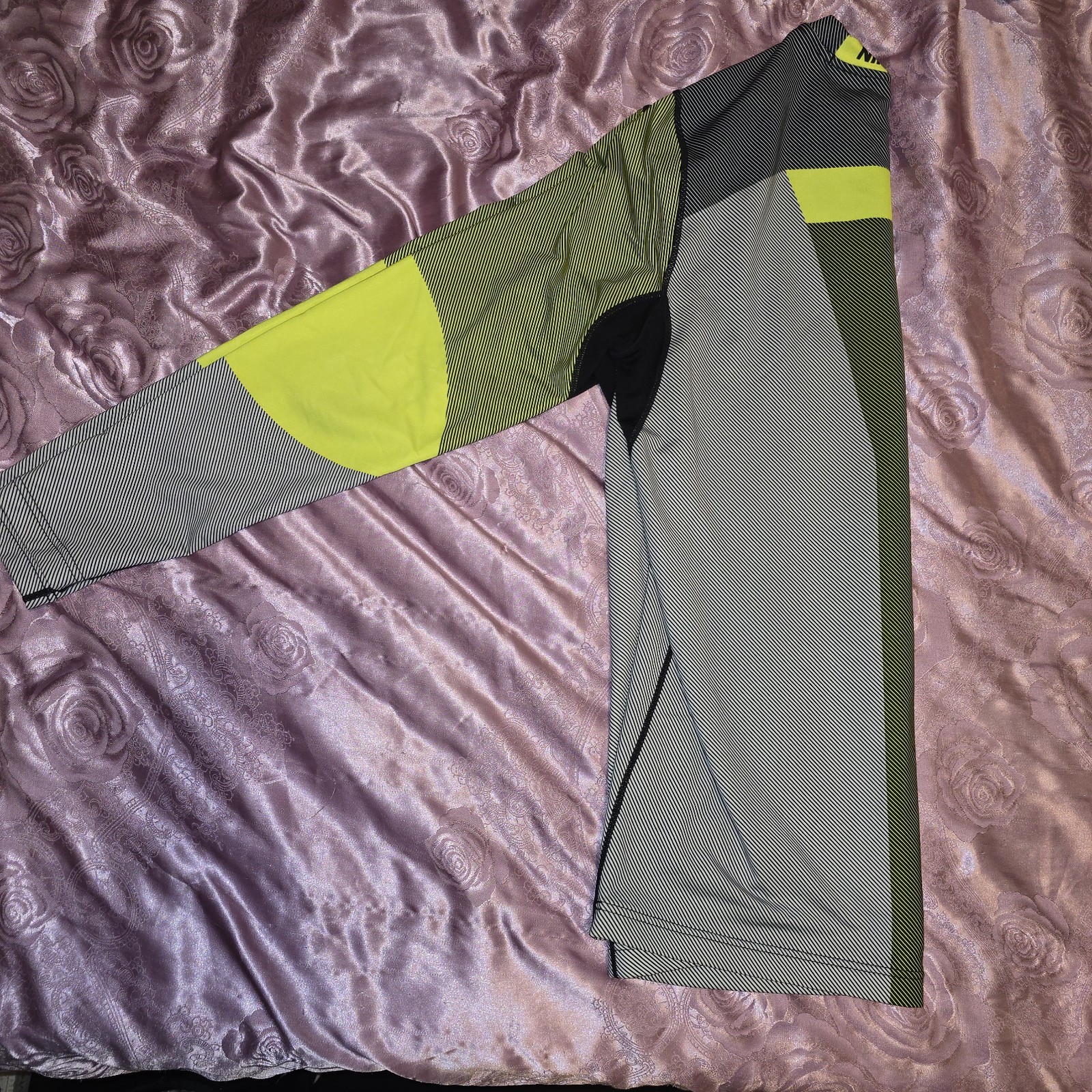 Nike Pro HyperWarm Long Sleeve Training Shirt Mens L Dri Fit Fitted 699974-702 gallery