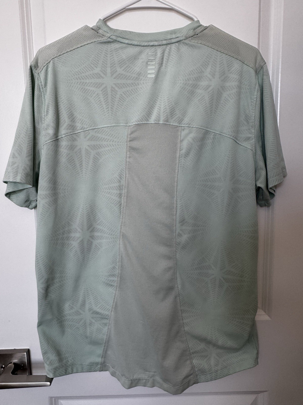 Under Armour Men’s Sage Green Short-Sleeve Performance Tee Size LG gallery