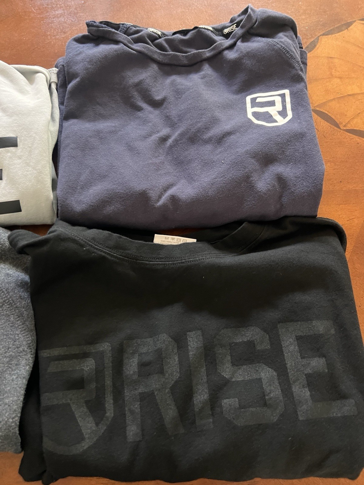 Rise men’s Clothing Size Small. Short Sleeve Shorts And Tank. gallery