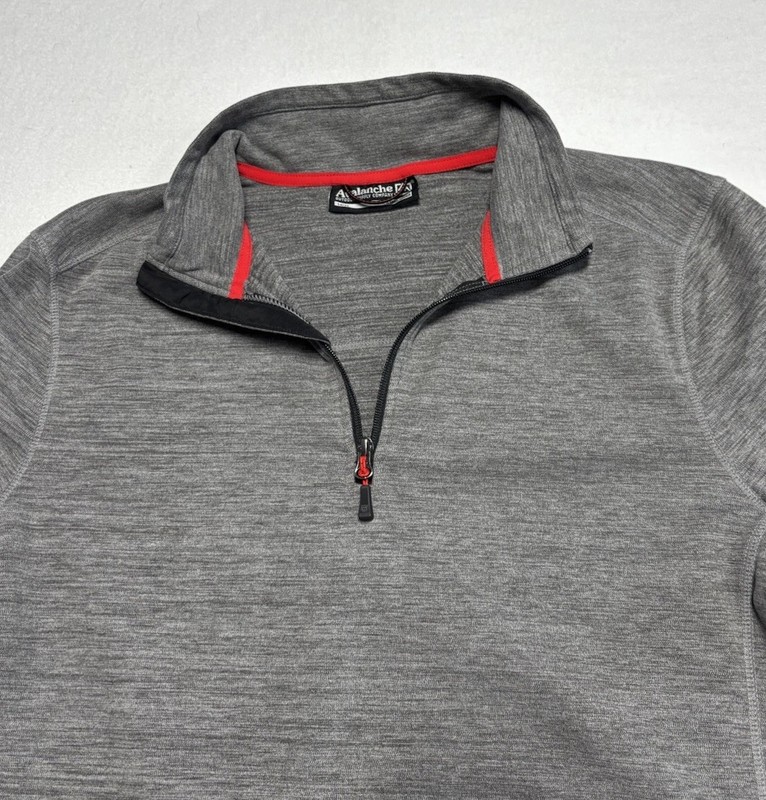 Avalanche Men's 1/4 Zip Top Stand Up Pullover Size Large Lightweight Fleece gallery