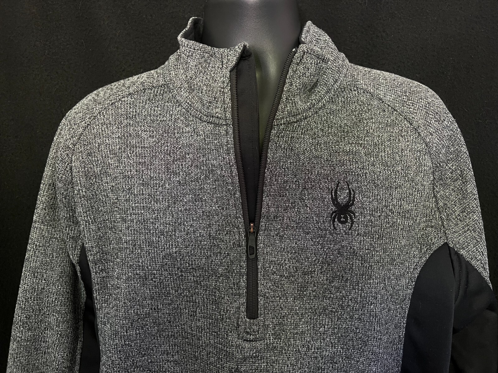 Spyder Outbound Half Zip XL Pullover Sweater Knit Black Gray Fleece Lined Fitted gallery